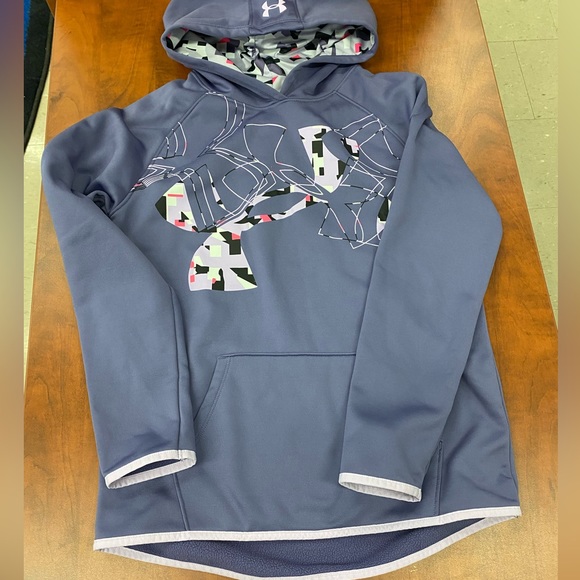 UNDER ARMOUR BUNDLE 💪🏼 🏋️ - Picture 11 of 12